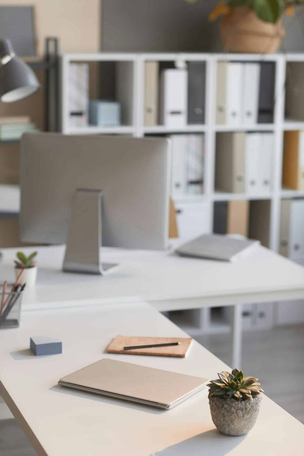 Achetez-vous des fournitures de bureau régulièrement ?